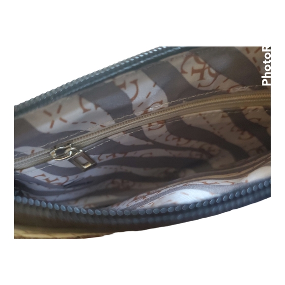 GUESS Marciano Blue Studded G Logo Wristlet Clutch - Picture 4 of 4